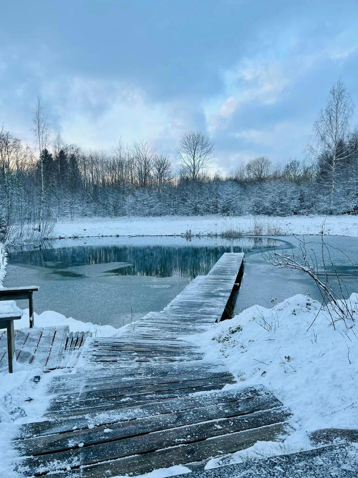 Appartamento Kooli Talu Puhkemaja Valingu Esterno foto